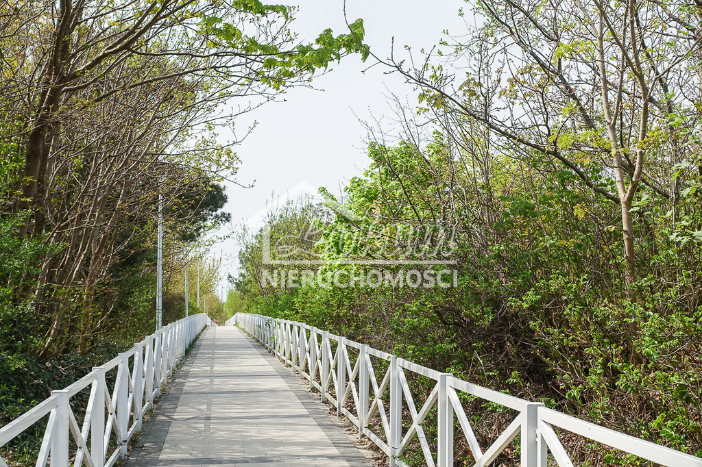 Mieszkanie 43,74&nbsp;m², Dziwnów - zdjęcie 1