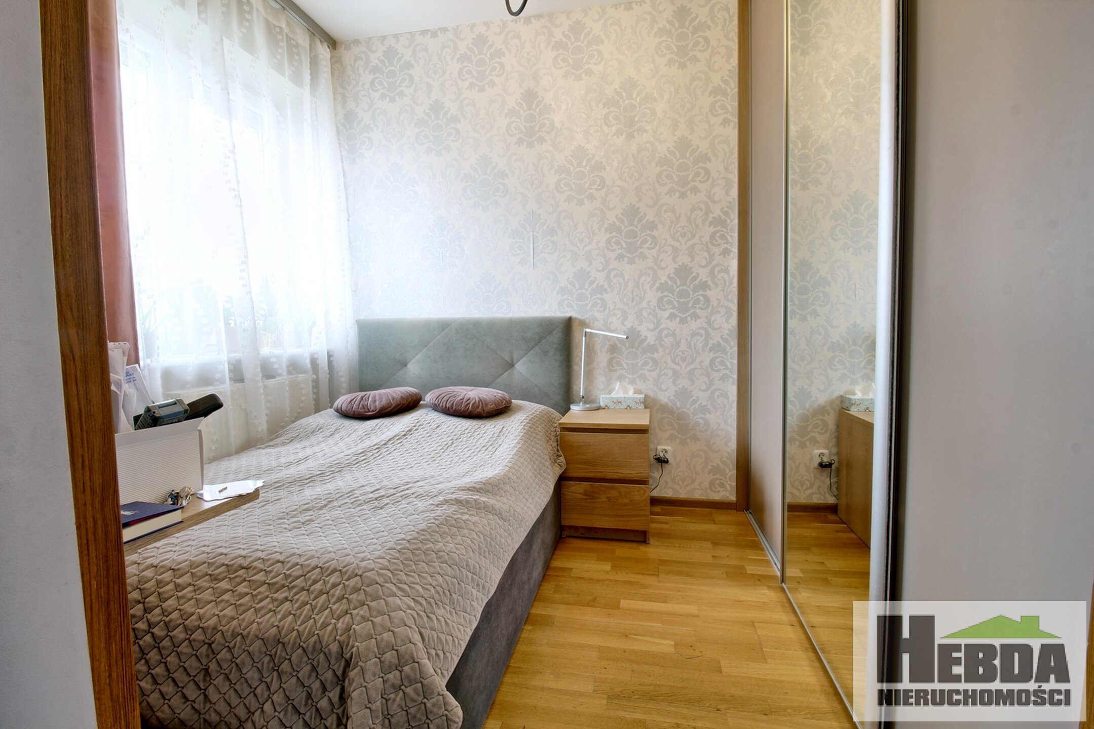 Zamknięte osiedle !!! 2 pokoje !!! Garaż !!! - zdjęcie 6