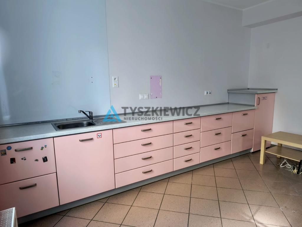 Nietuzinkowy lokal na wynajem 228 m2 | Gdynia - zdjęcie 13
