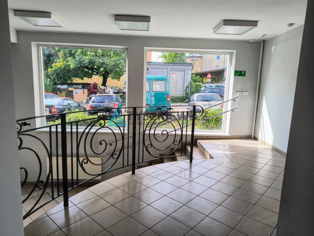 Nietuzinkowy lokal na wynajem 228 m2 | Gdynia - zdjęcie 15