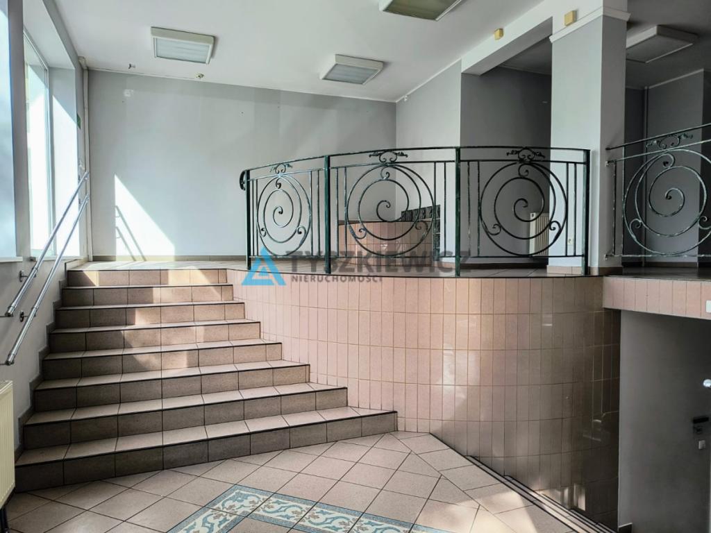 Nietuzinkowy lokal na wynajem 228 m2 | Gdynia - zdjęcie 19