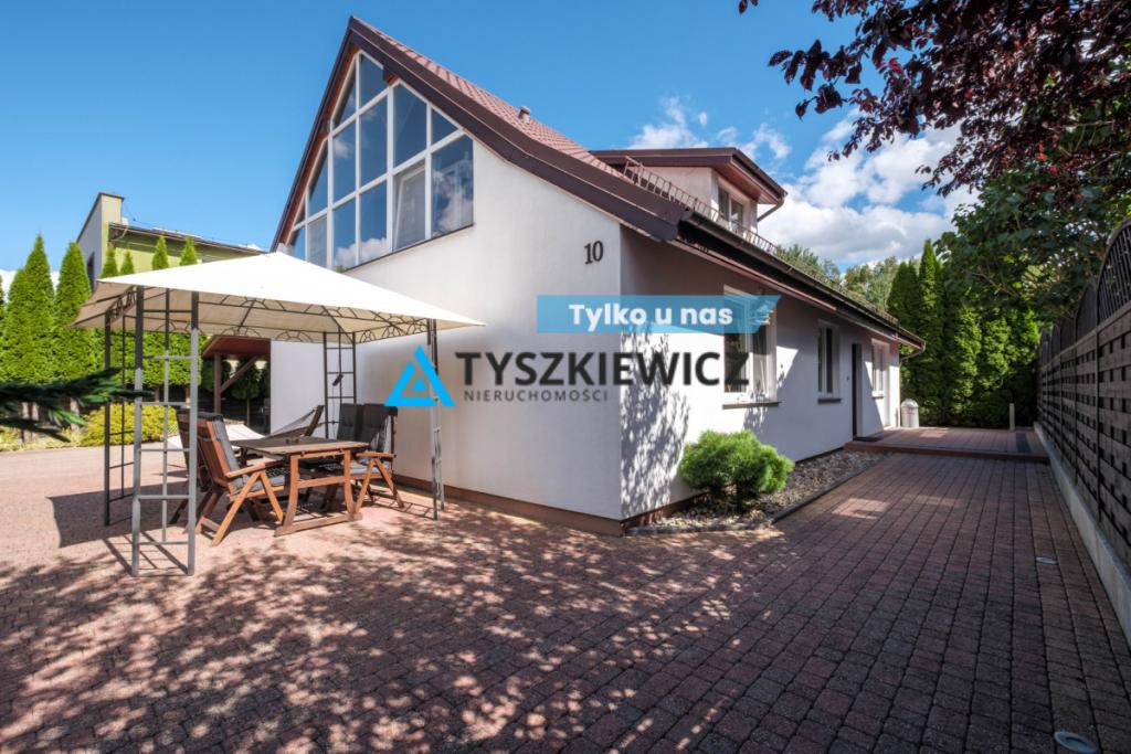 Wyjątkowy dom o designerskiej przestrzeni - Luzino - zdjęcie 1
