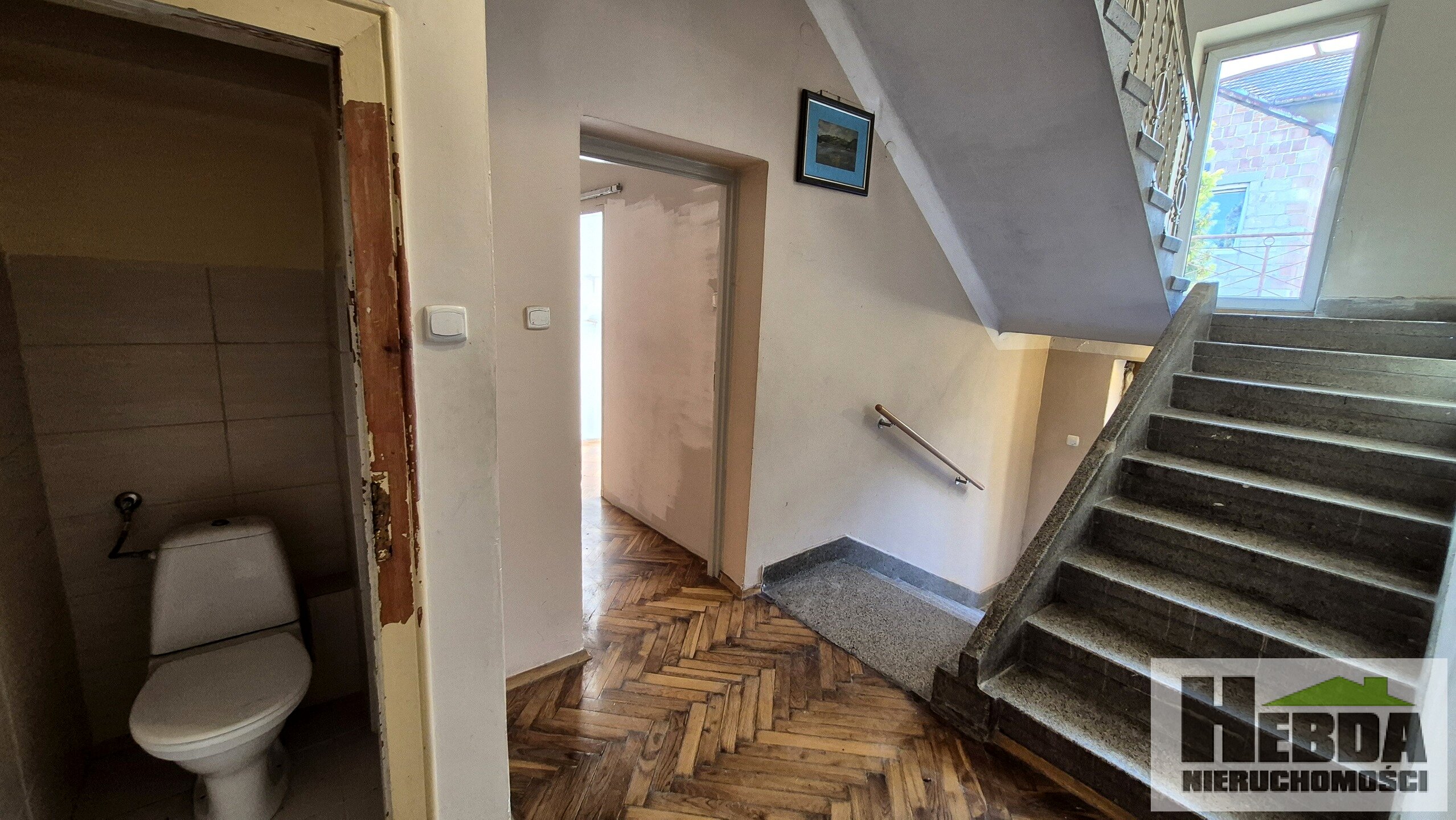 Tarnów, ul. M.Bożej Fatimskiej , dom w stylu dworkowym, usługowo - mieszkalny - zdjęcie 8