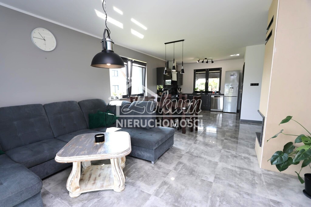 Dom 142,2&nbsp;m², Goleniów - zdjęcie 1