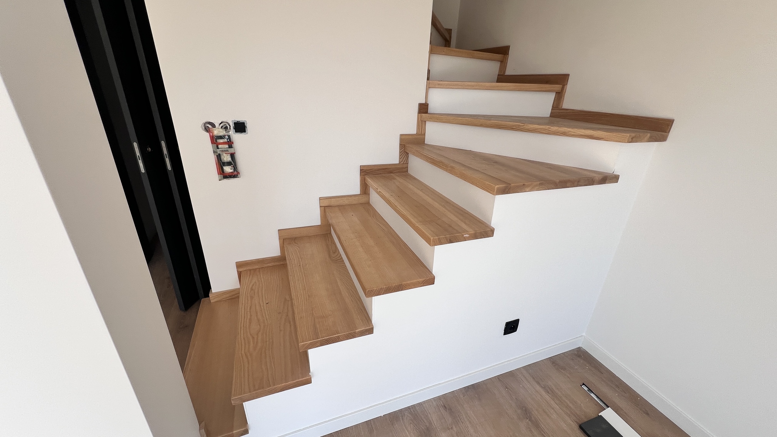 Srodkowy segment szeregowca w Komornikach - zdjęcie 12