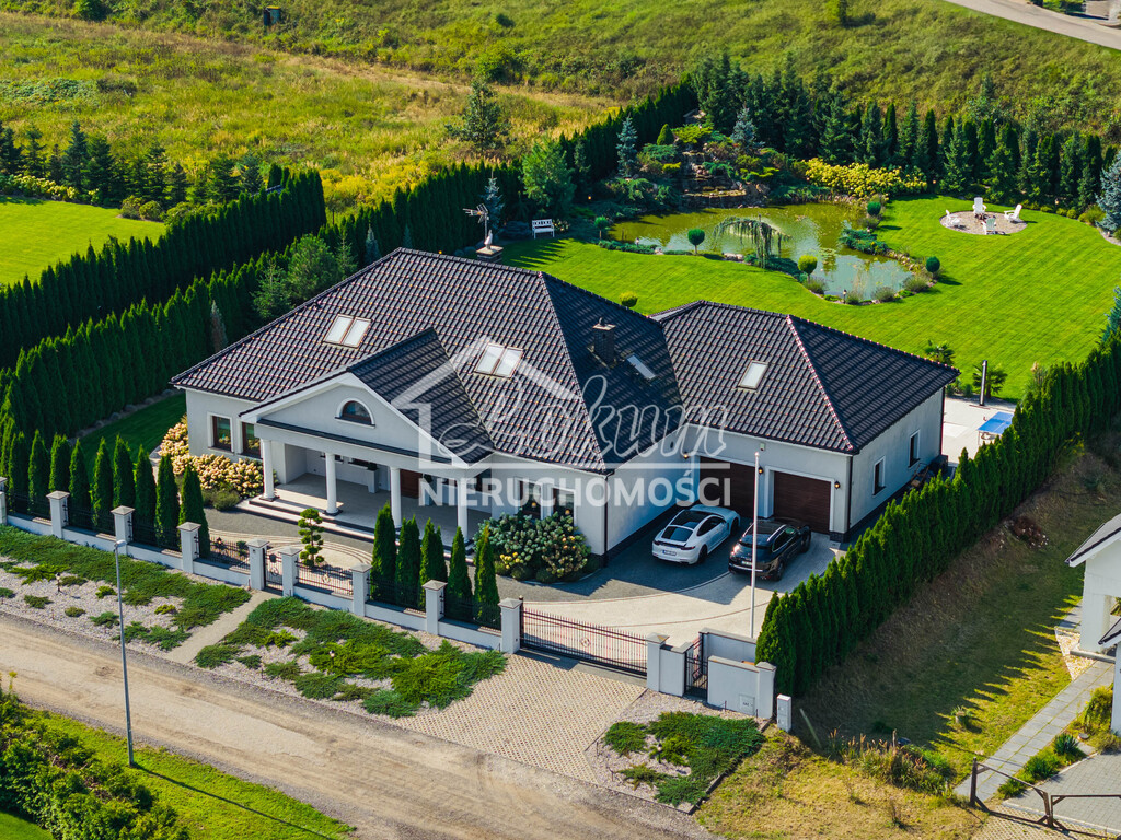 Dom 360 m², Police - zdjęcie 1