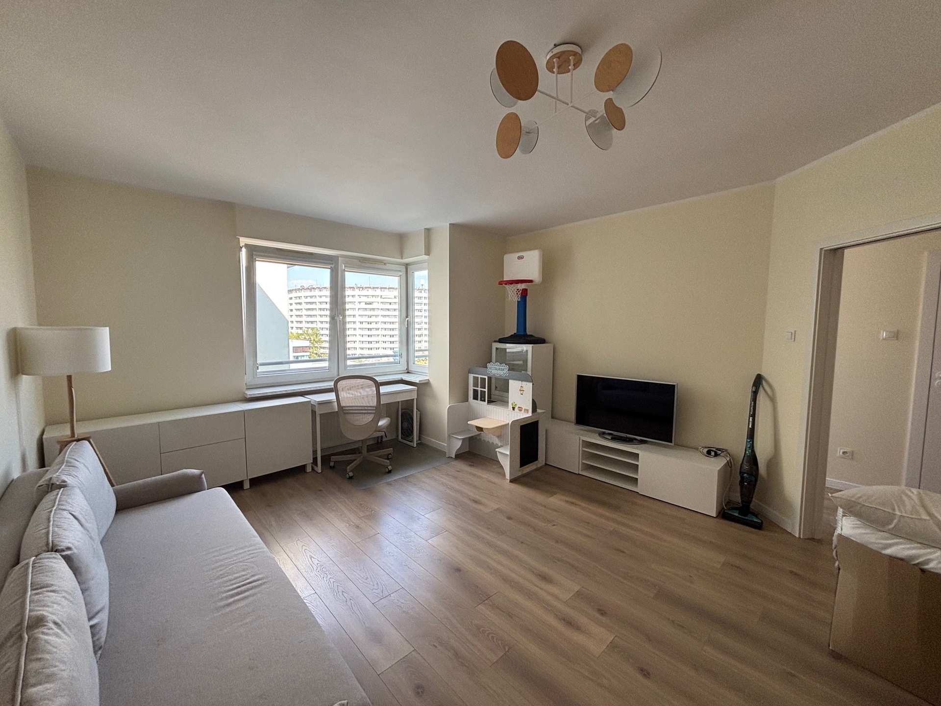 Sierpińskiego ładne wyremontowane 1 pokój garaż - zdjęcie 3