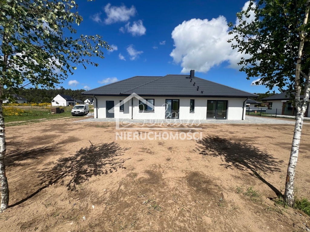 Dom 194&nbsp;m², Charzyno - zdjęcie 1