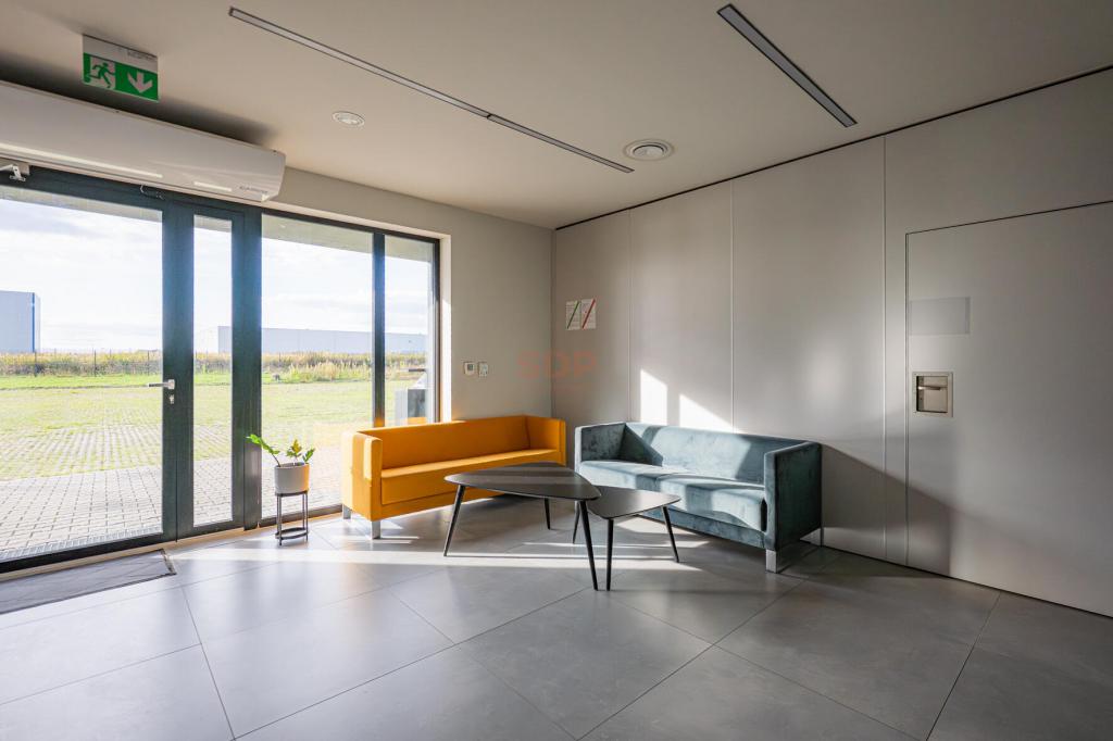 Magazyn do wynajęcia, 3302 m², Krępice, Kwiatowa - zdjęcie 3