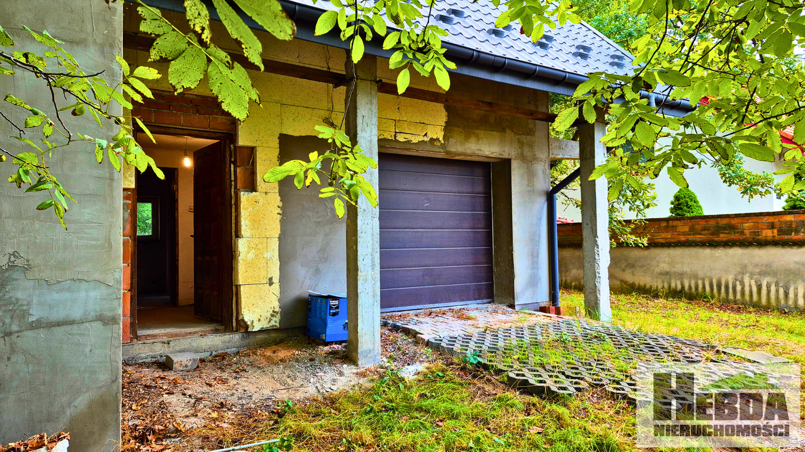 Dom na sprzedaż - Piaskówka, ul. Jastruna -Twój las w sercu miasta - zdjęcie 2