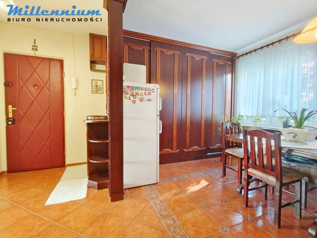 Mieszkanie 53 m2, przestronne 2 pokoje z balkonem - zdjęcie 9