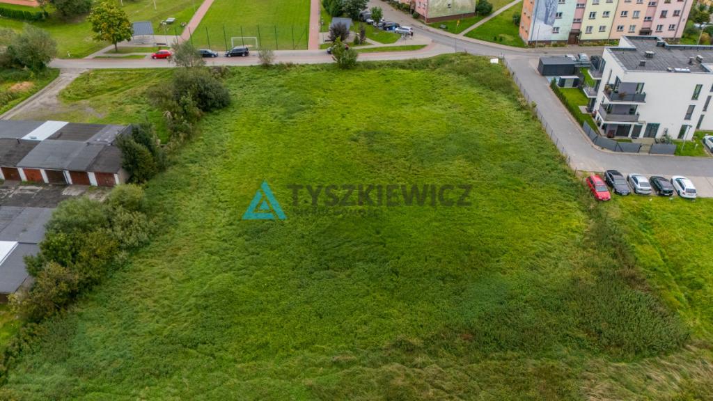 Działka o przeznaczeniu mieszkaniowo-usługowym - zdjęcie 19