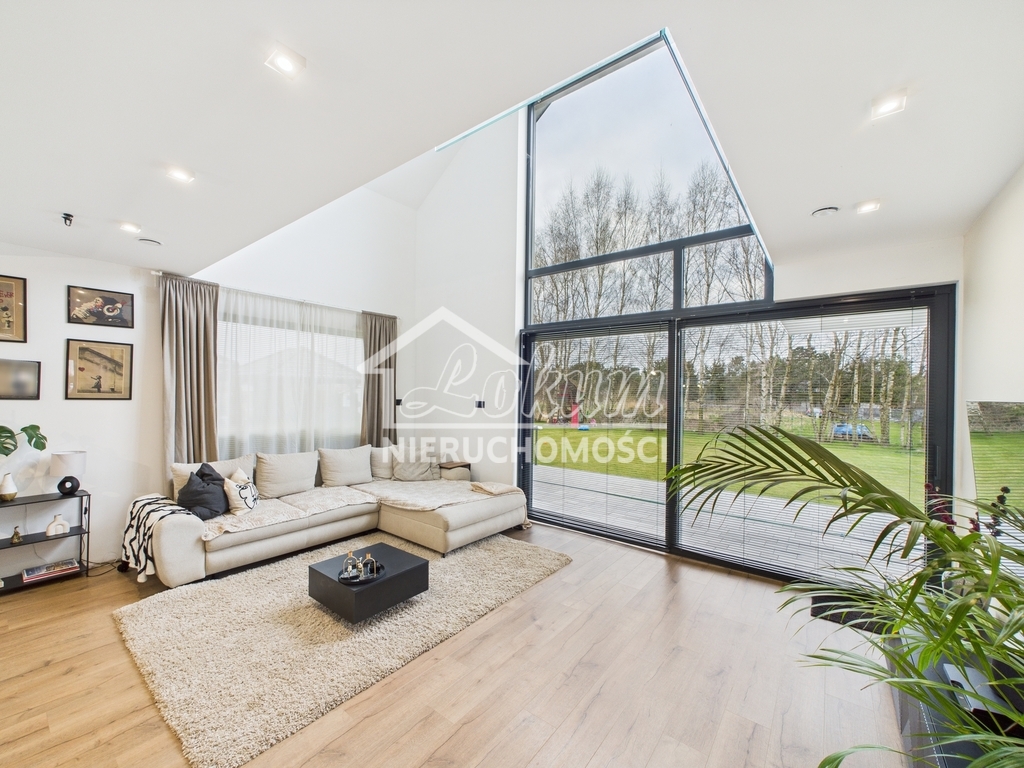 Dom 240 m², Nowogard, Adama Asnyka - zdjęcie 1