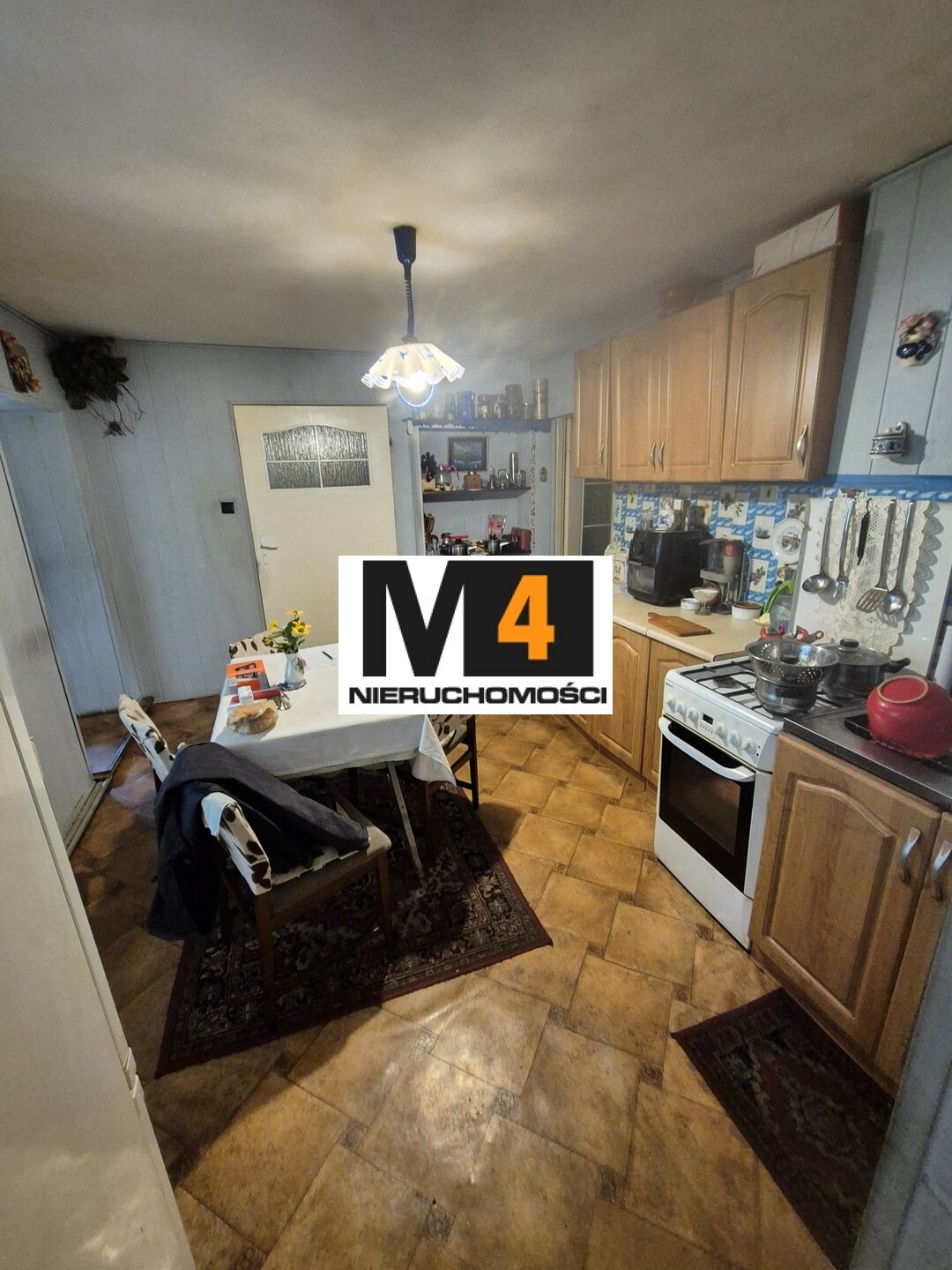 Duży dom , przestronna działka, stodoła ! Dobra lokalizacja ! - zdjęcie 10