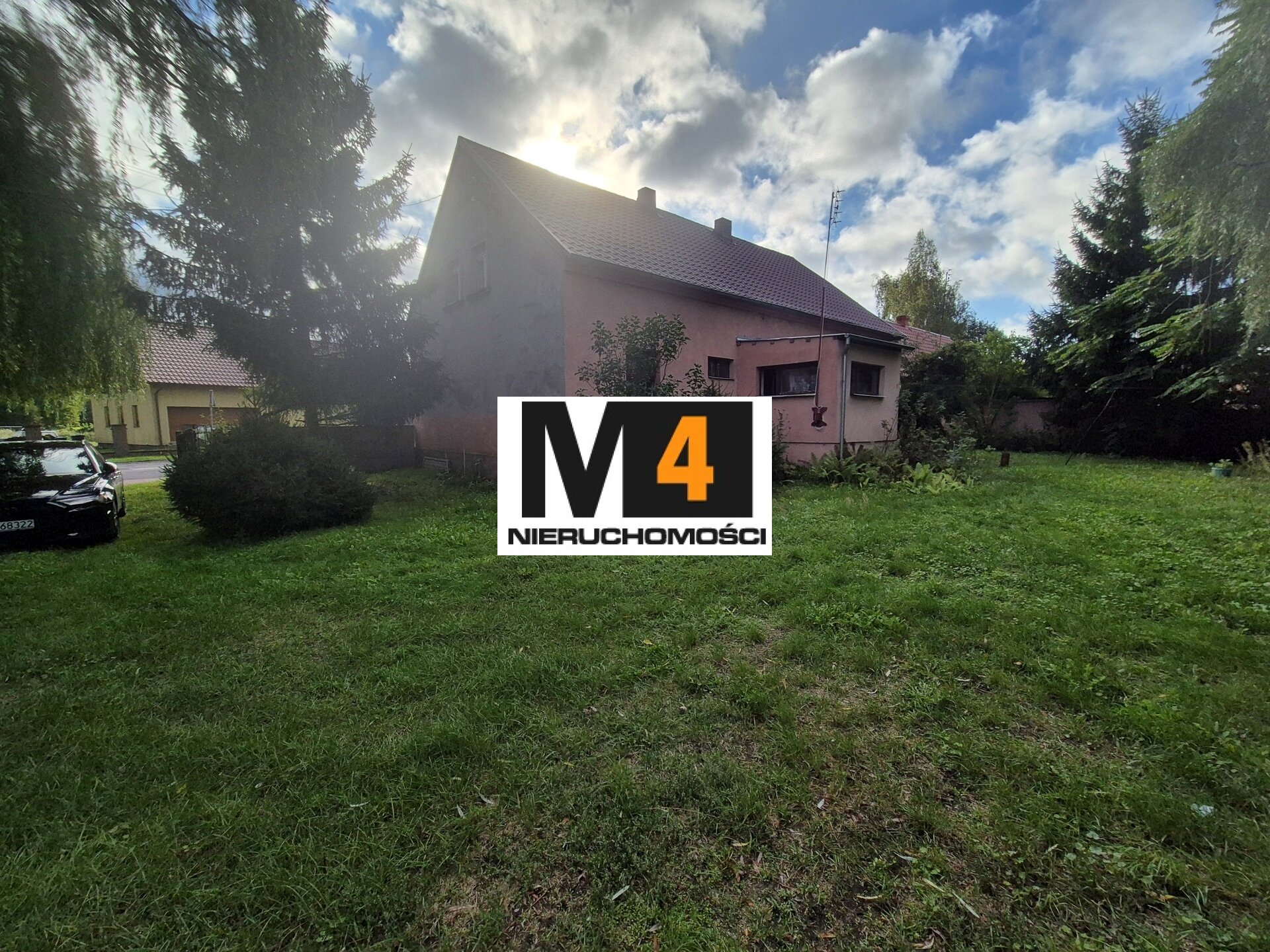 Duży dom , przestronna działka, stodoła ! Dobra lokalizacja ! - zdjęcie 3