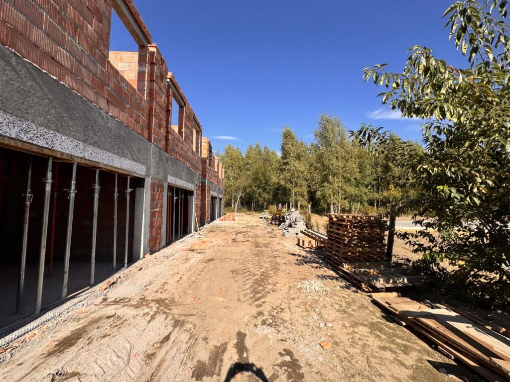 skrajny , kanalizacja, duża działka, garaż, las - zdjęcie 21