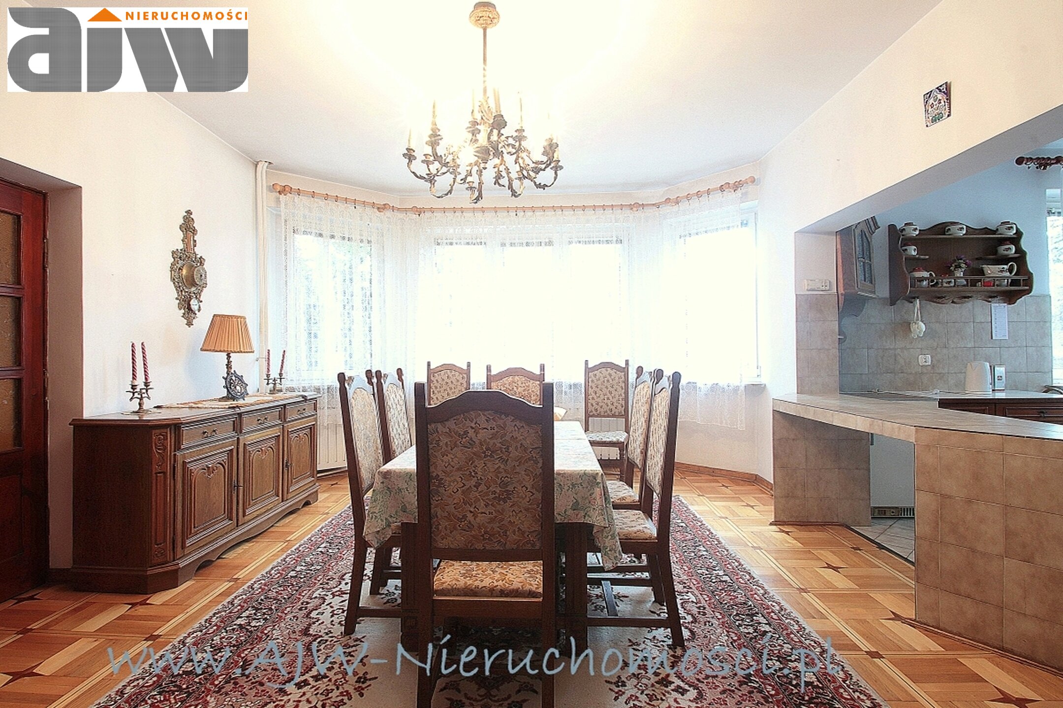 Dom 550 m2, działka 2443 m2 - zdjęcie 4