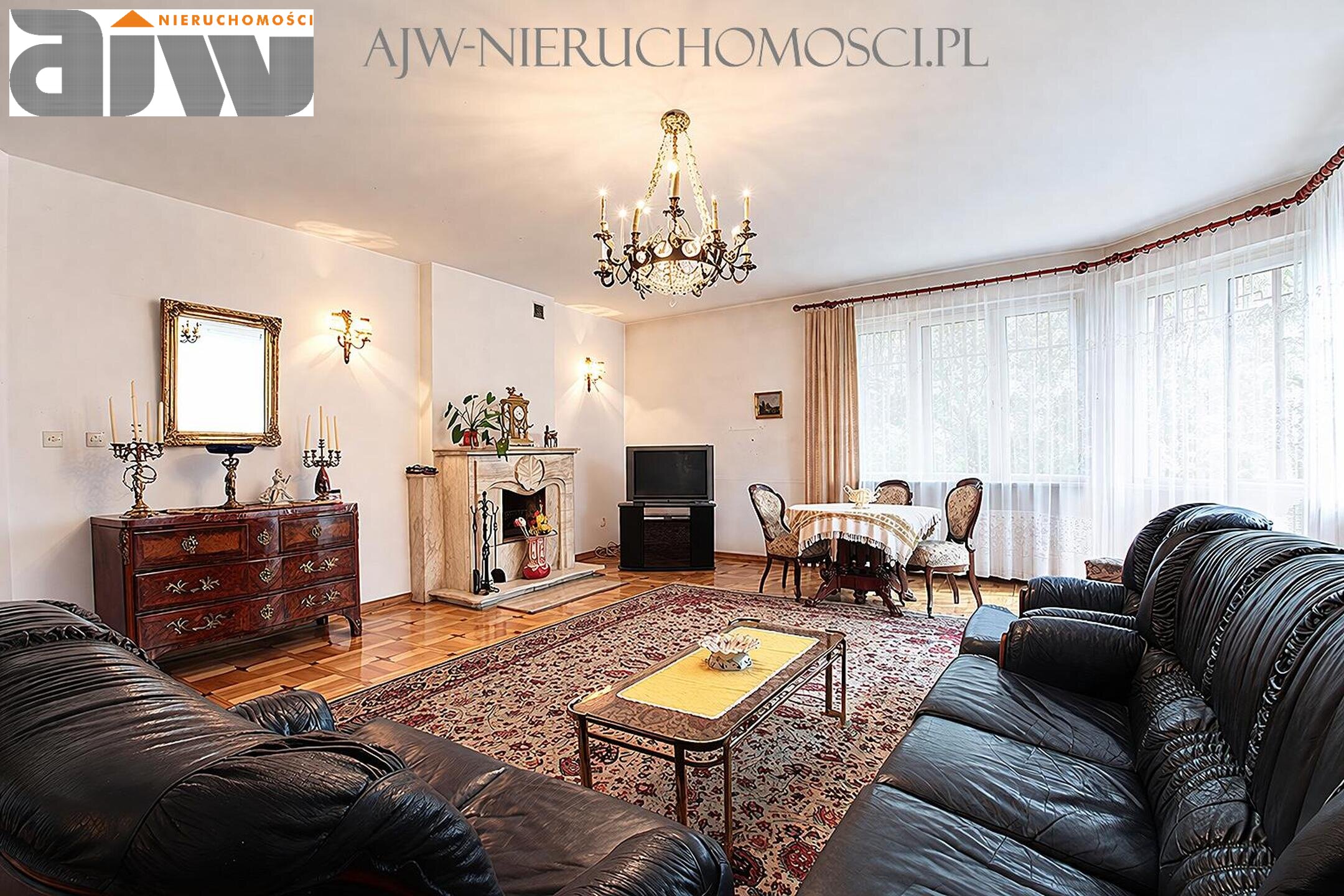 Dom 550 m2, działka 2443 m2 - zdjęcie 1