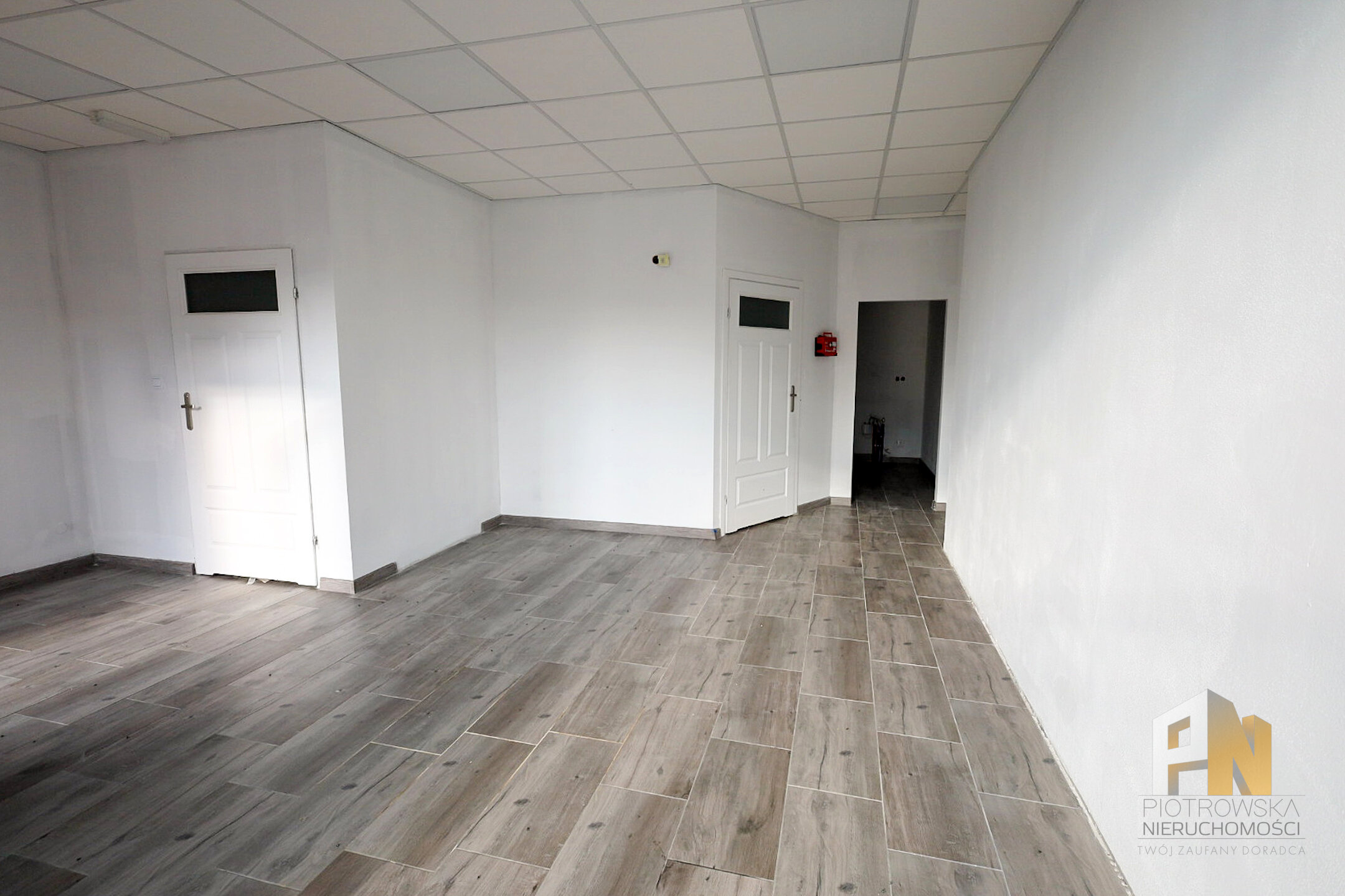 Lokal usługowy do wynajęcia 65 m2 - zdjęcie 4