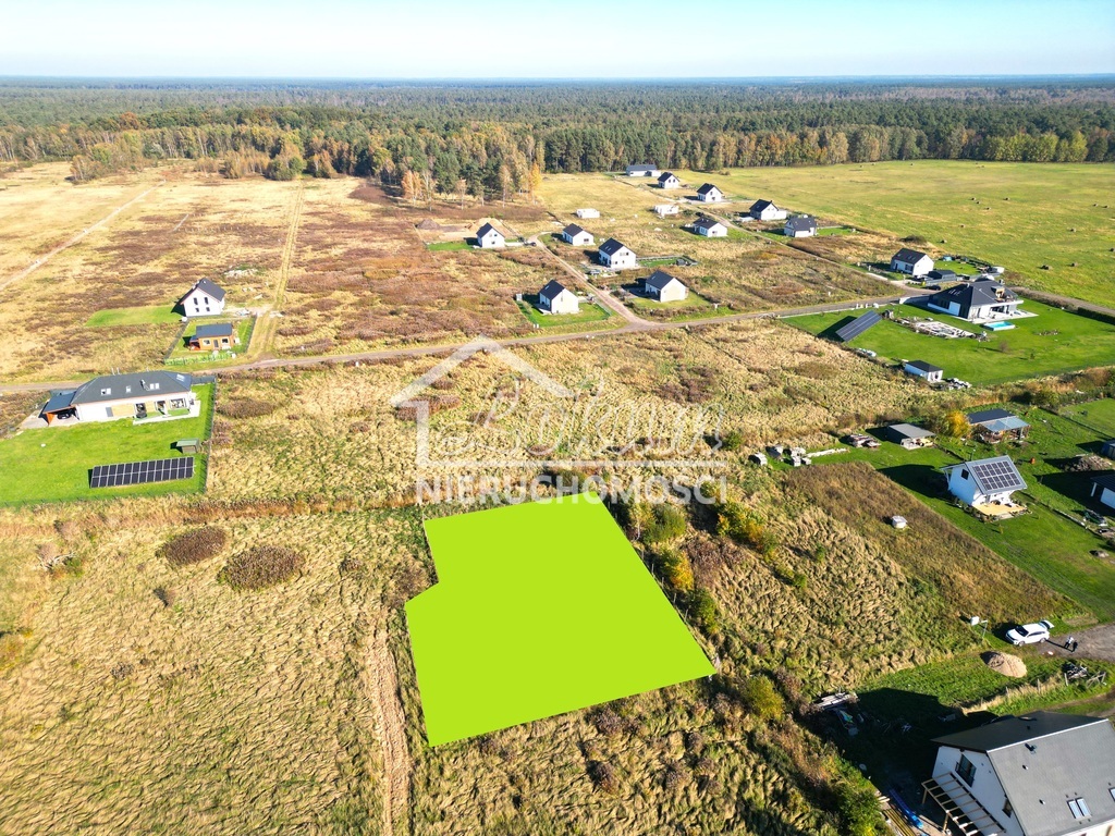 Działka budowlana 1402&nbsp;m², Niedźwiedź - zdjęcie 1