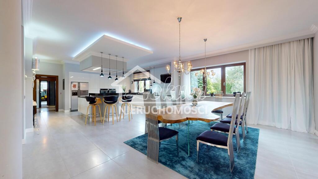 Dom 740&nbsp;m², Mierzyn - zdjęcie 1