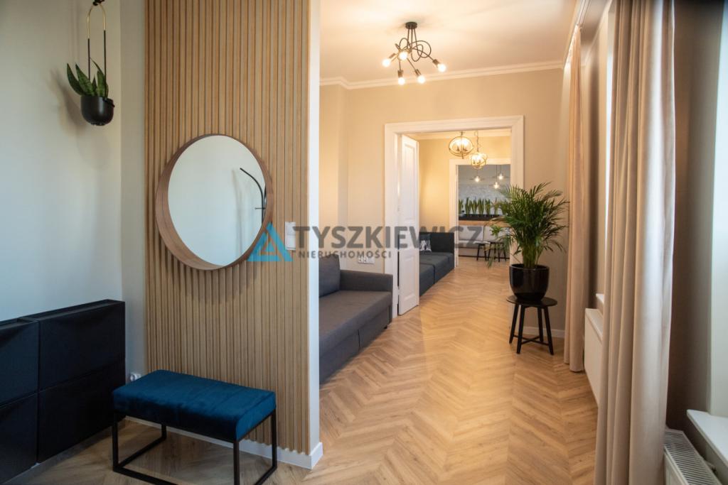 Nowoczesne mieszkanie na wynajem w samym centrum! - zdjęcie 23