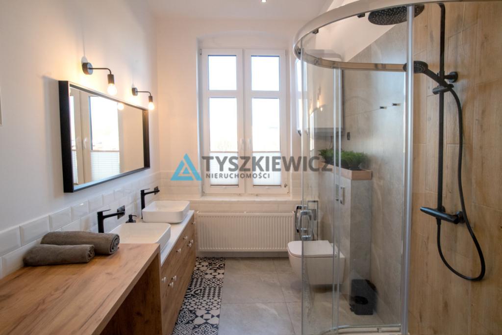 Nowoczesne mieszkanie na wynajem w samym centrum! - zdjęcie 13