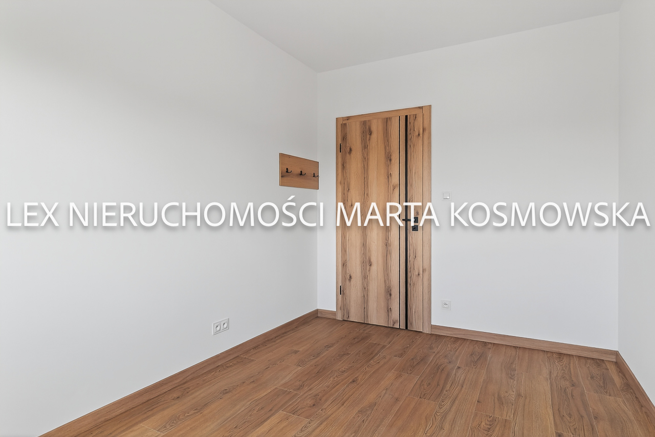 Ochota , 4 pok. 105 m , 2 łazienki z wc, plus wc, garaż - zdjęcie 11