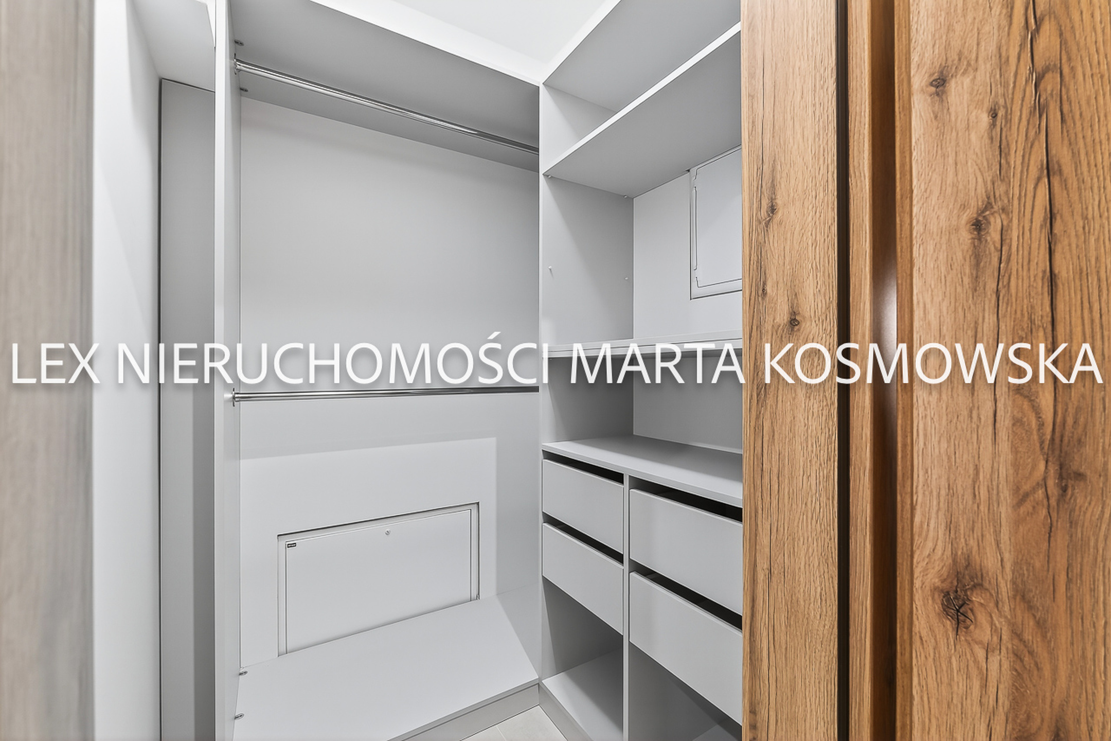 Ochota , 4 pok. 105 m , 2 łazienki z wc, plus wc, garaż - zdjęcie 18