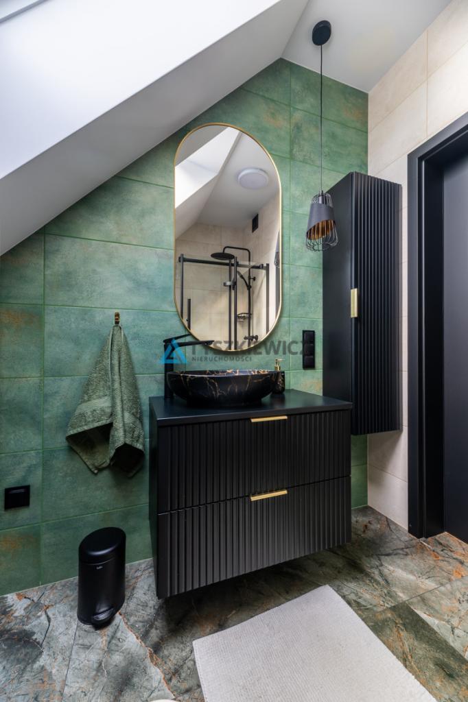 Dom marzeń z sauną, jacuzzi i basenem - zdjęcie 4