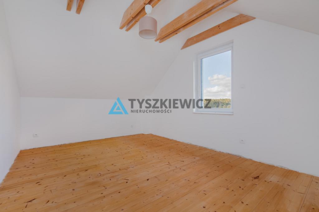 Urokliwy dom z widokiem na jezioro - zdjęcie 15