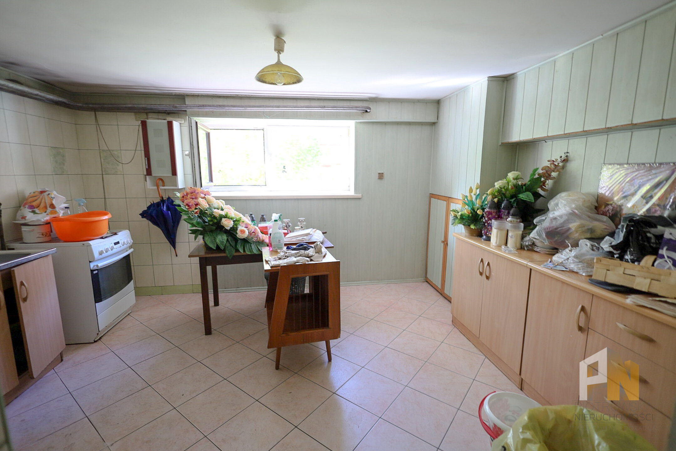 Dom z zabudowaniami i 35 arów działki - zdjęcie 12