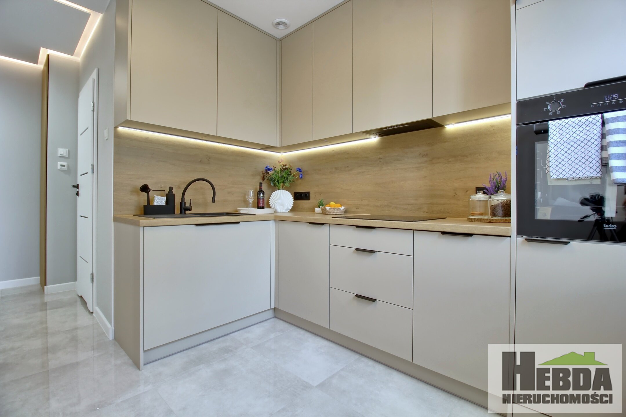 Nowoczesne mieszkanie po generalnym remoncie, Centrum Tarnowa, ul. Kołłątaja - zdjęcie 5