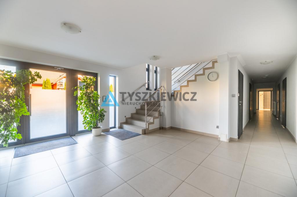 Na sprzedaż nowoczesny budynek apartamentowy - zdjęcie 4