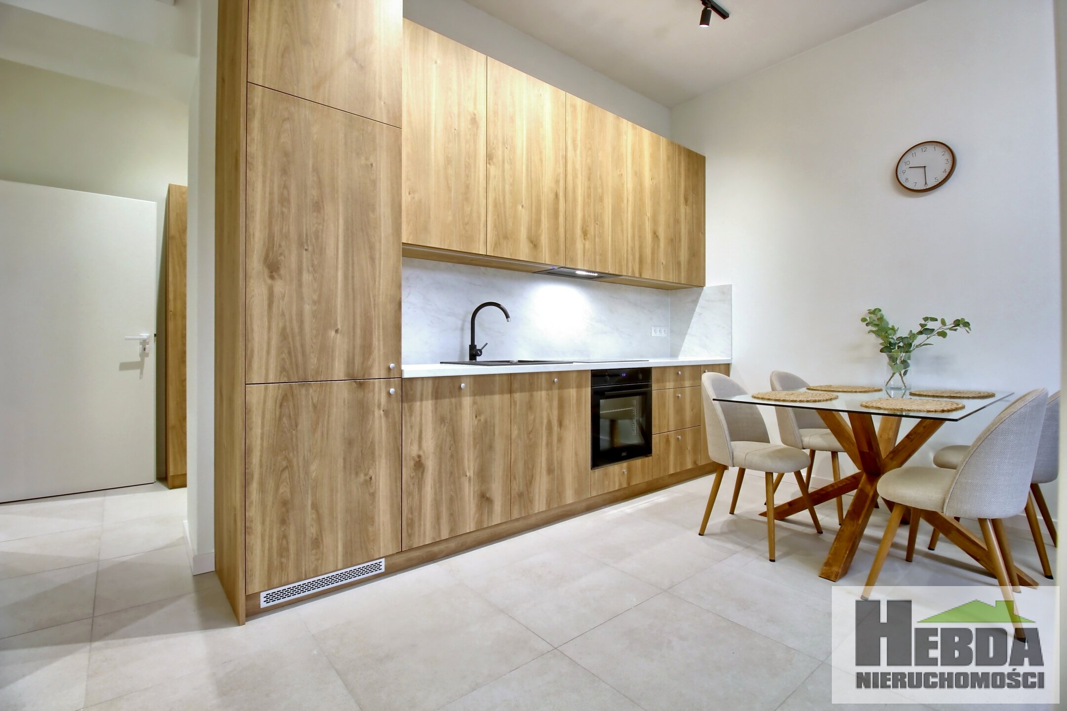 Na wynajem 3 pokojowe mieszkanie w Centrum !!! ul. Goldhammera !!! - zdjęcie 5