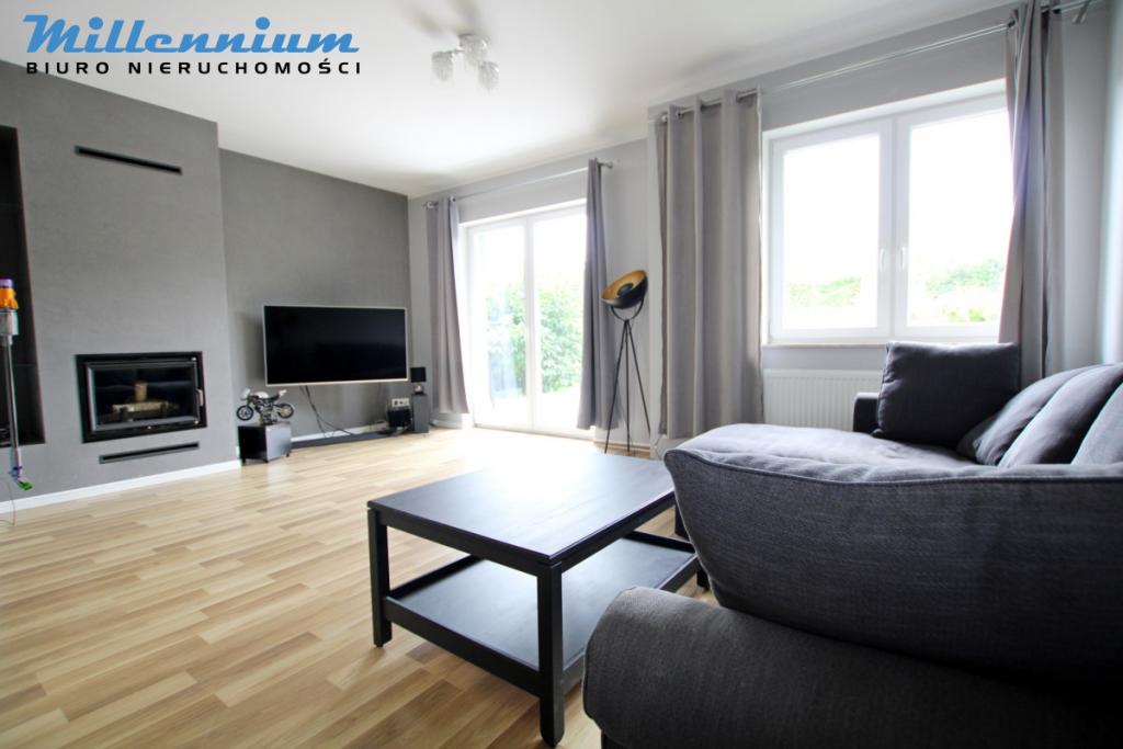 Bliźniak 105,9 m² w Gowinie, duża działka 754 m² - zdjęcie 1