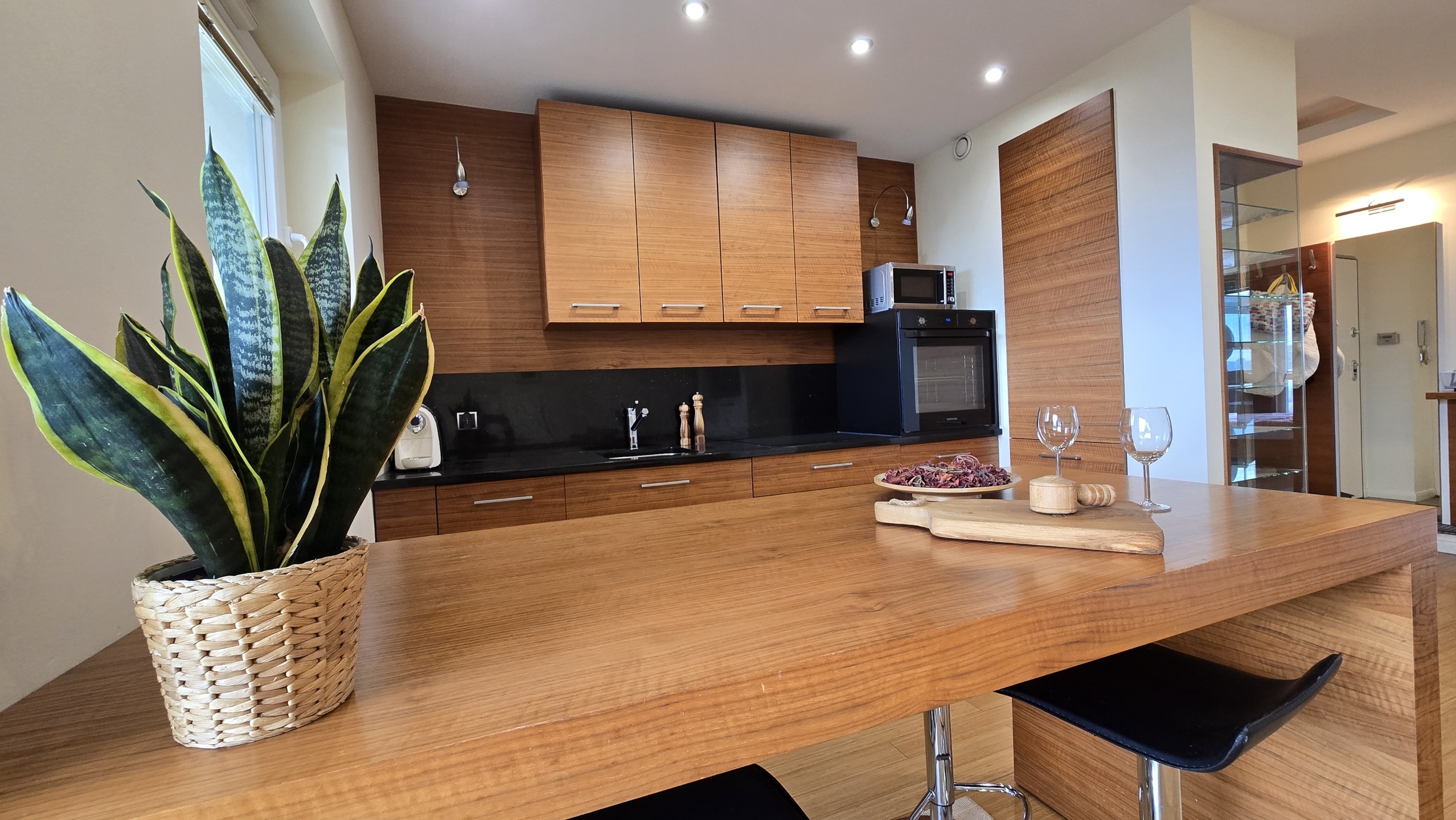 o/SCC F2F Dębowe Tarasy apartament 3 pok z garażem i komórką lokatorską - zdjęcie 1