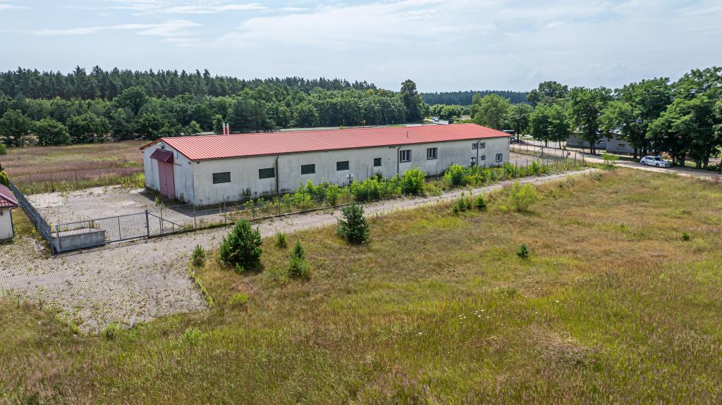 Lokal usługowy na sprzedaż, 727&nbsp;m², Brzeźnik - zdjęcie 3