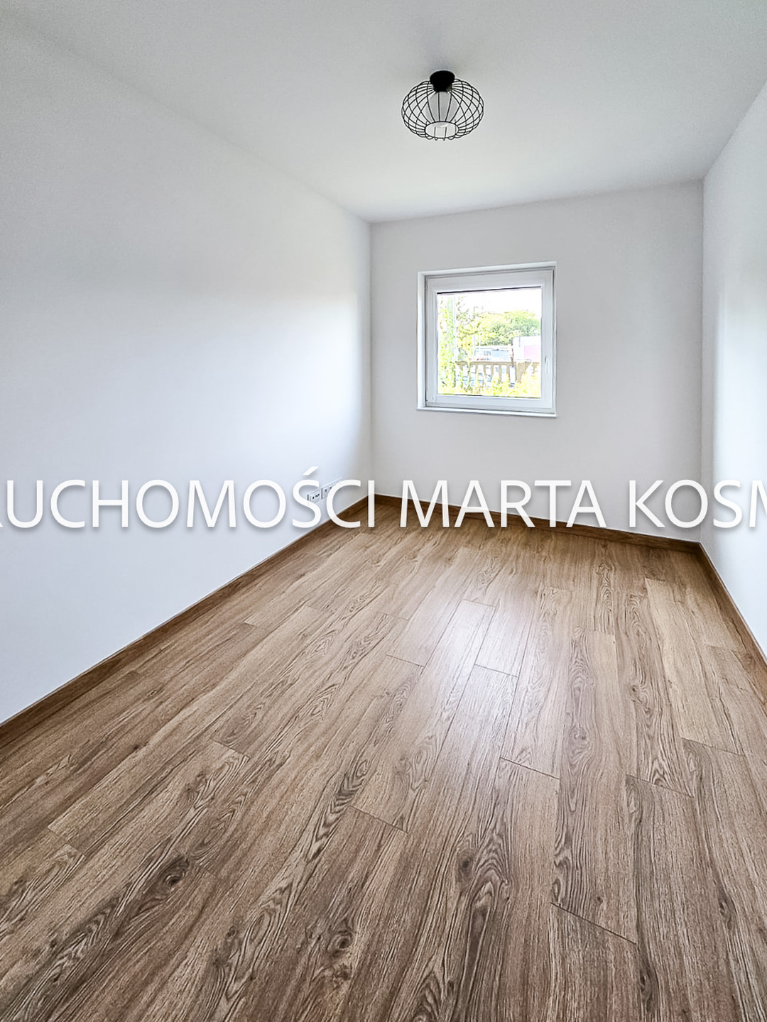 Włochy okolice ulicy Krakowiaków, 5 pok. 110 m, garaż - zdjęcie 9