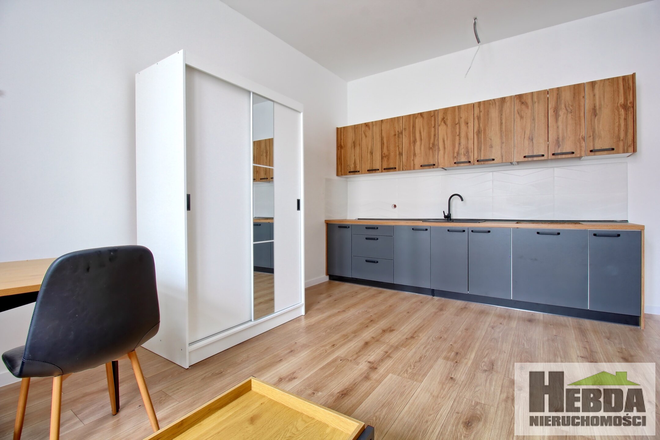 Na wynajem 2 i 3 pokojowe lokale mieszkalne po generalnym remoncie, Centrum - zdjęcie 10