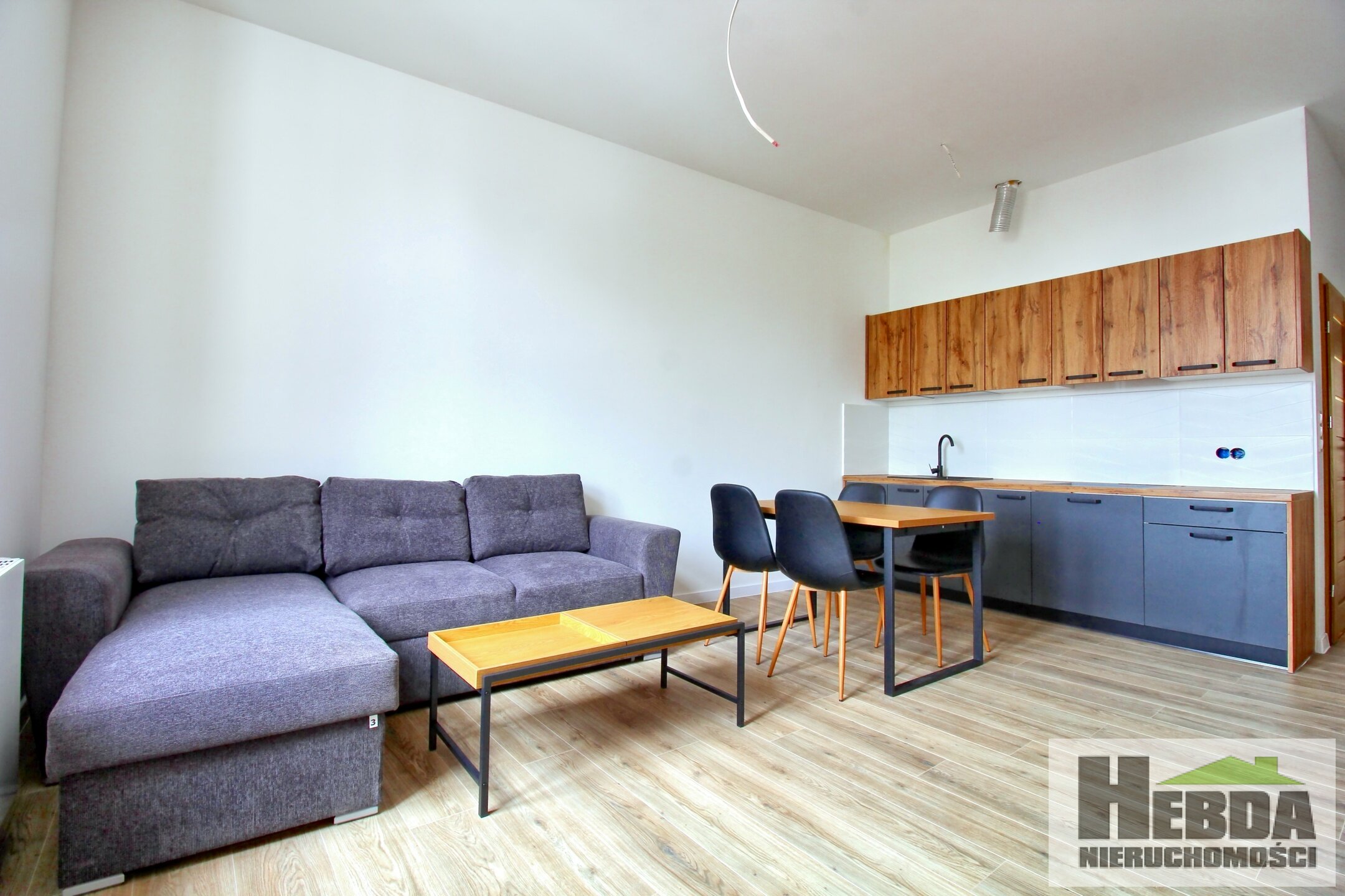 Na wynajem 2 i 3 pokojowe lokale mieszkalne po generalnym remoncie, Centrum - zdjęcie 6