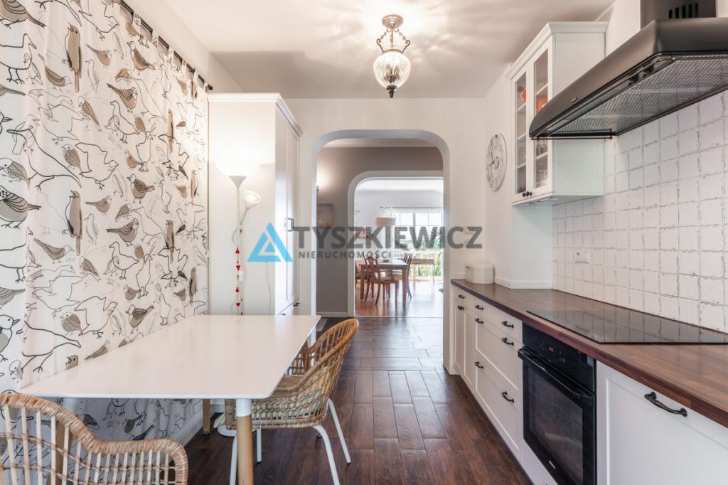 Przechlewo, dom  wielopokoleniowy z ogrodem - zdjęcie 16