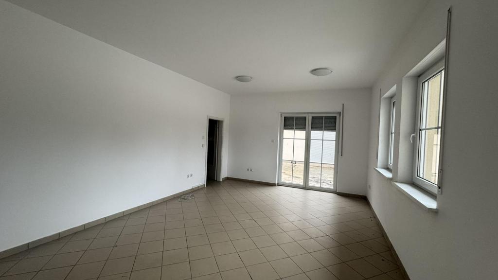 Dom 489&nbsp;m², Brzeźnik, Wrocławska - zdjęcie 8