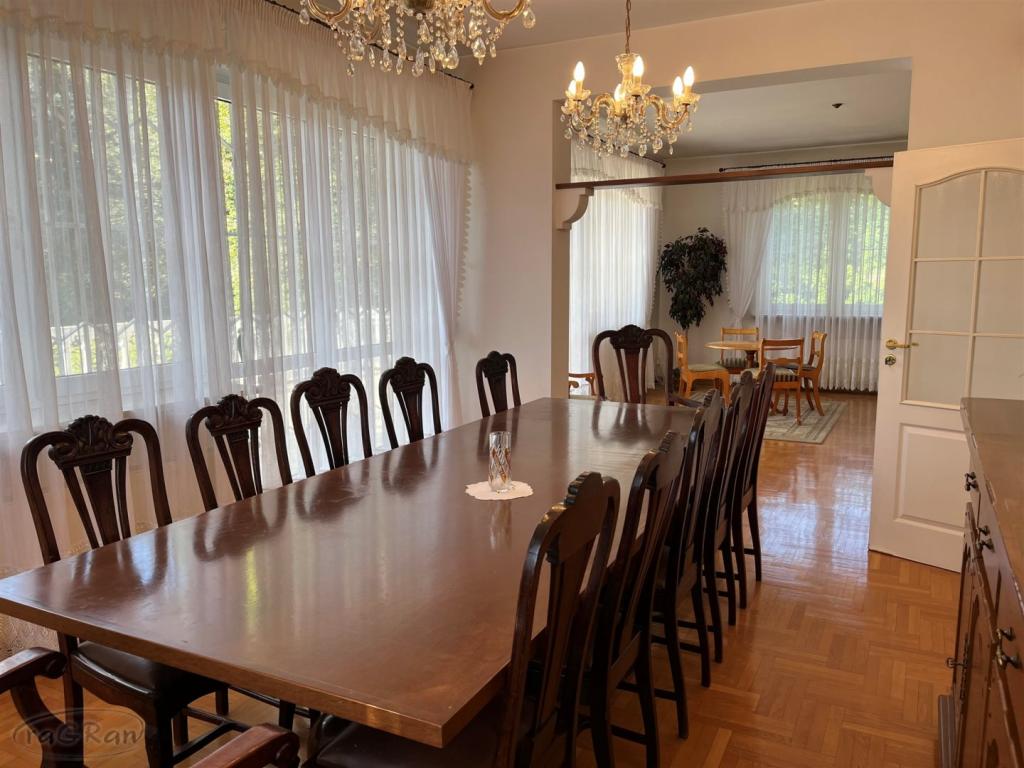 Duży dom nadaje się na Pensjonat lub Dom Opieki - zdjęcie 4