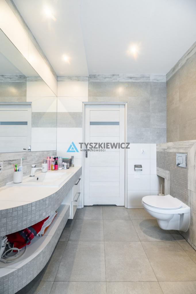 Atrakcyjny dom w Grabowie Kościerskim! - zdjęcie 11