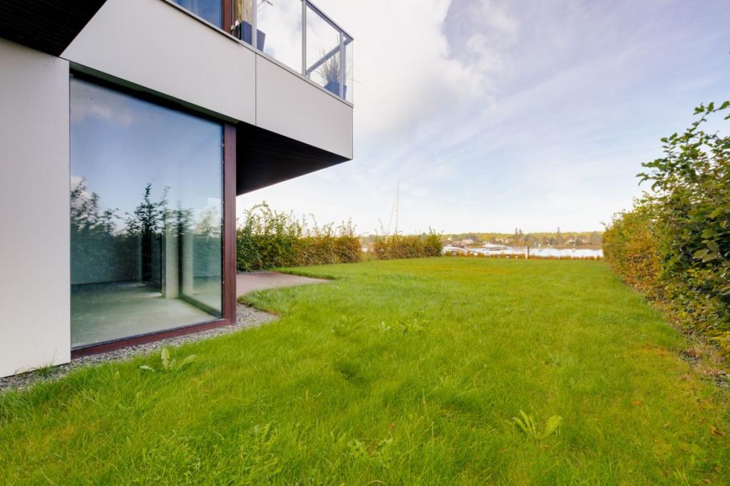 Apartament z ogrodem w pierwszej linii - zdjęcie 24