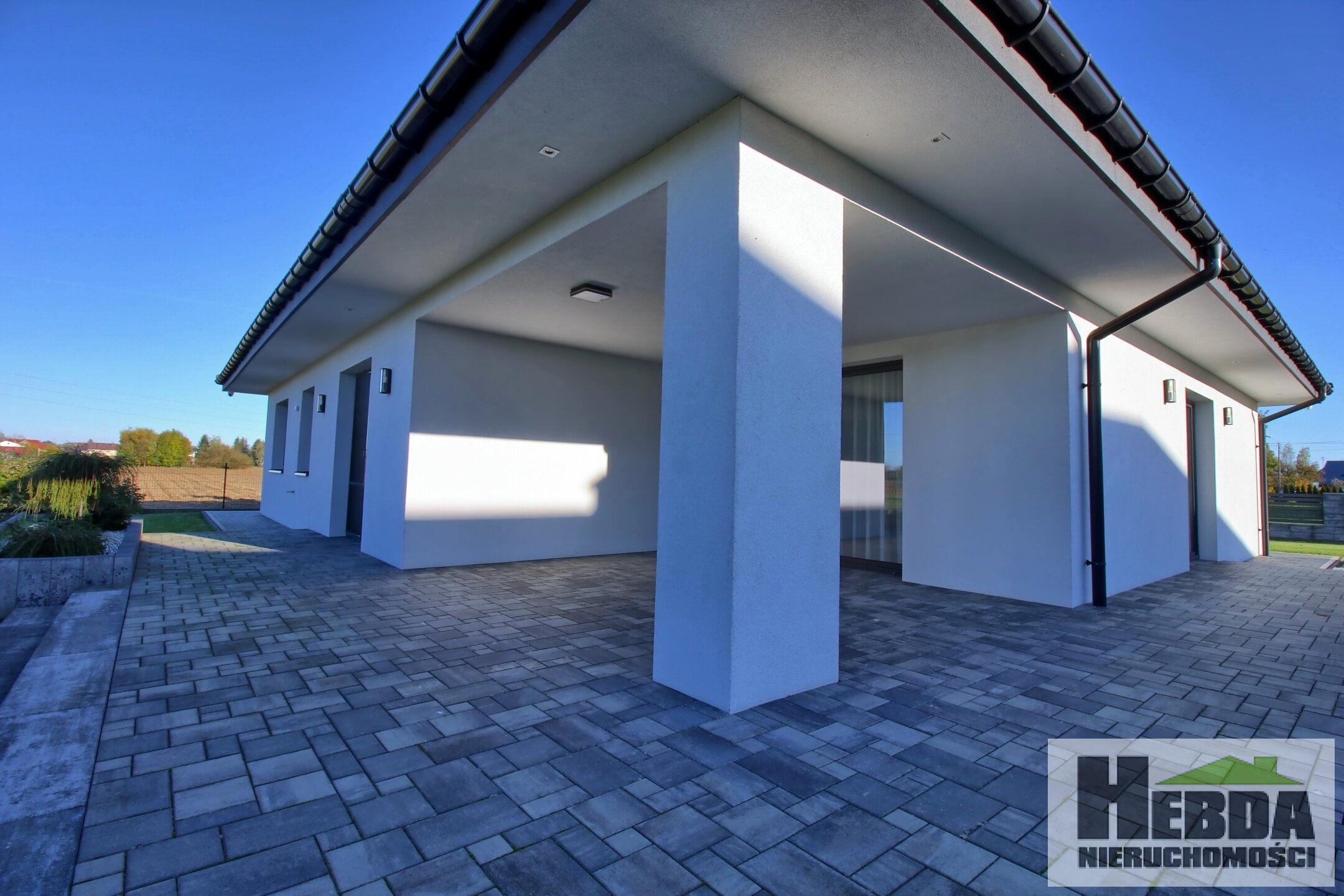 Nowoczesny dom parterowy w Łęgu Tarnowskim - wysoki standard, działka 934 m² - zdjęcie 4