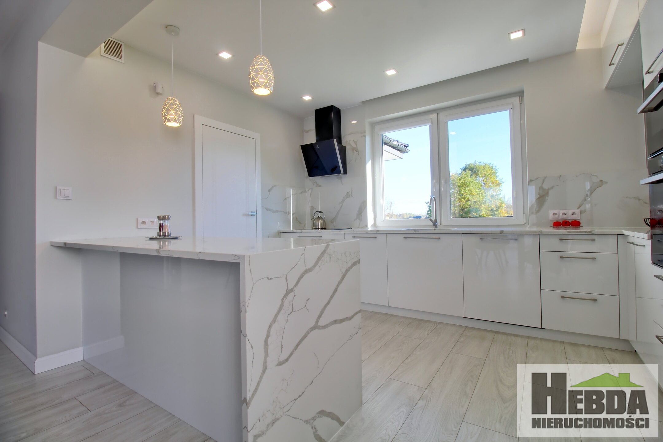 Nowoczesny dom parterowy w Łęgu Tarnowskim - wysoki standard, działka 934 m² - zdjęcie 6