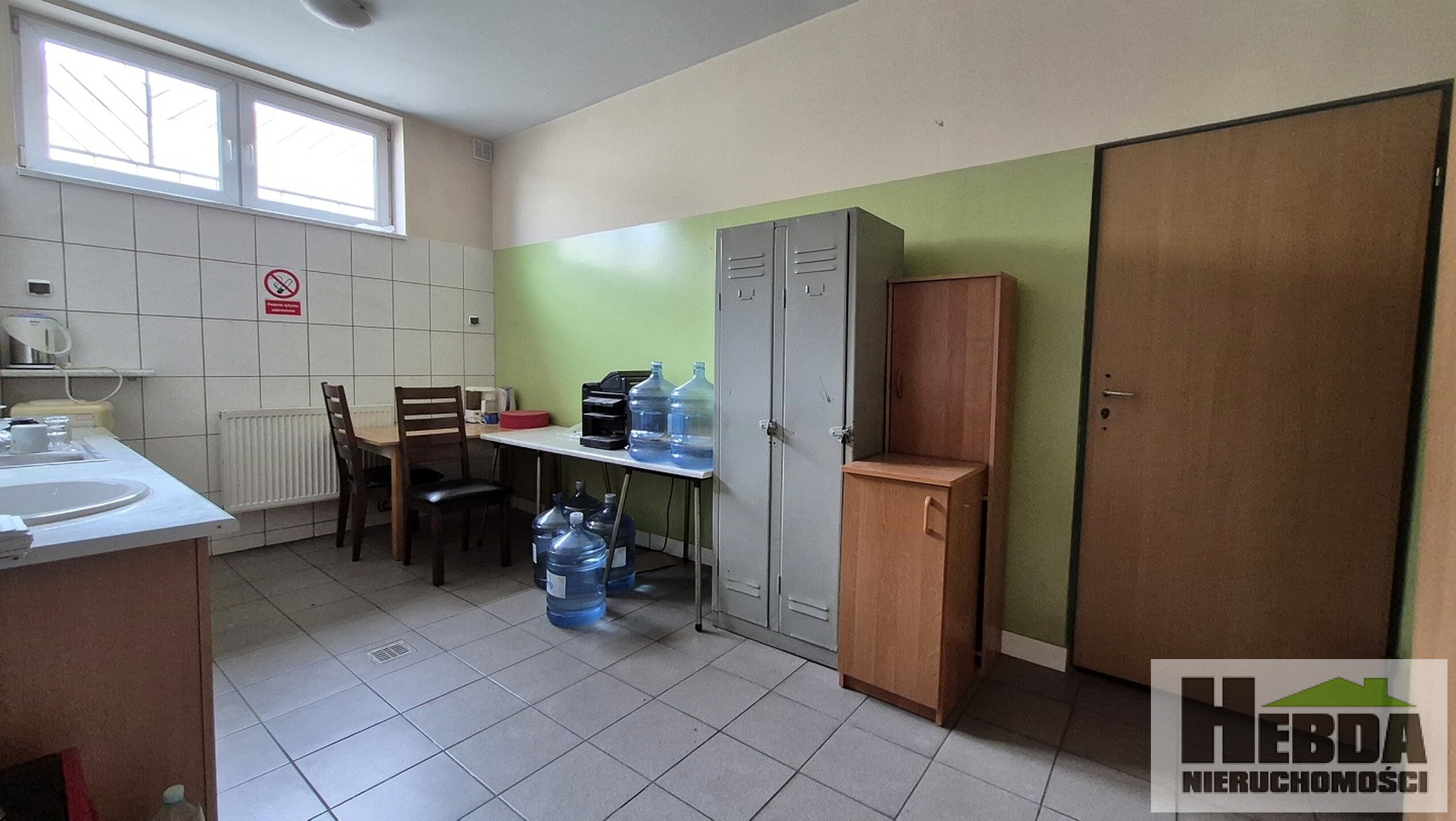 Tarnów, ul.Klikowska , lokal biurowy w eleganckim stylu + HALA 200 m2 - zdjęcie 8