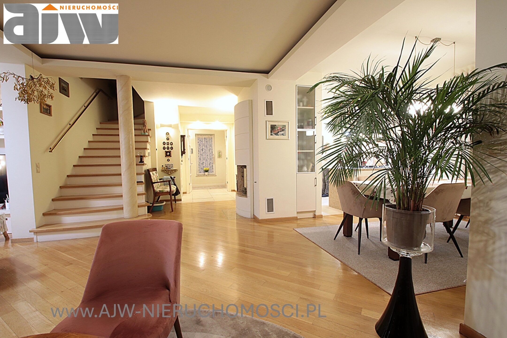 Dom Warszawa 180 m2, działka 1600 m2 - zdjęcie 2